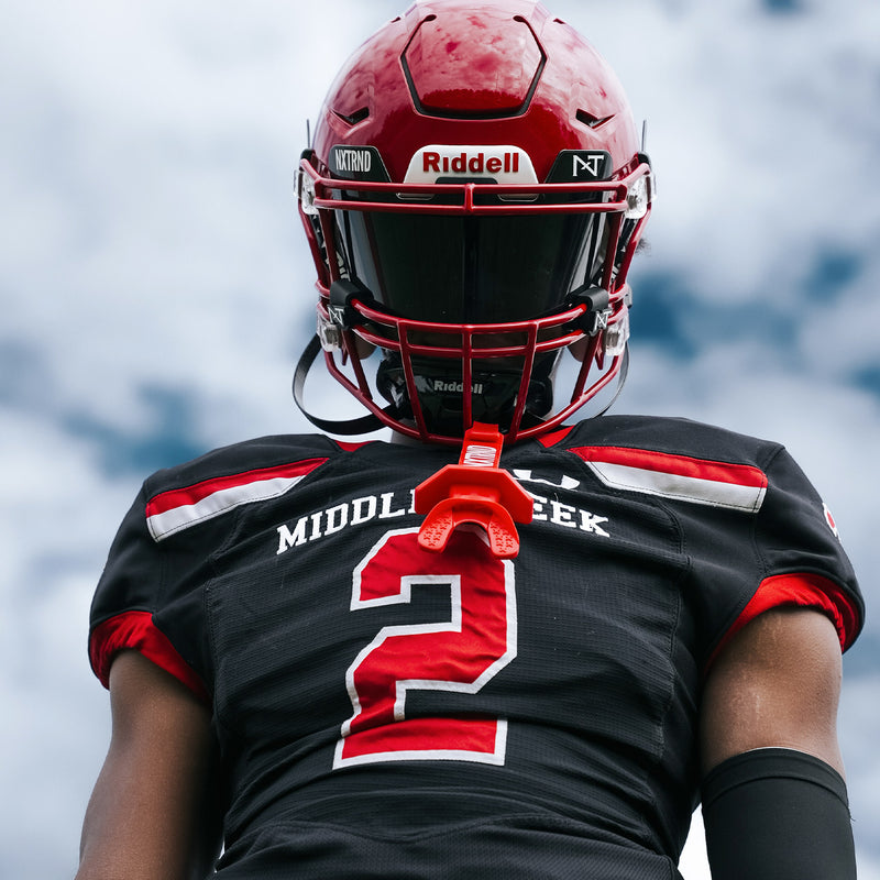 Load image into Gallery viewer, NXTRND VZR1™ Football Visor Black
