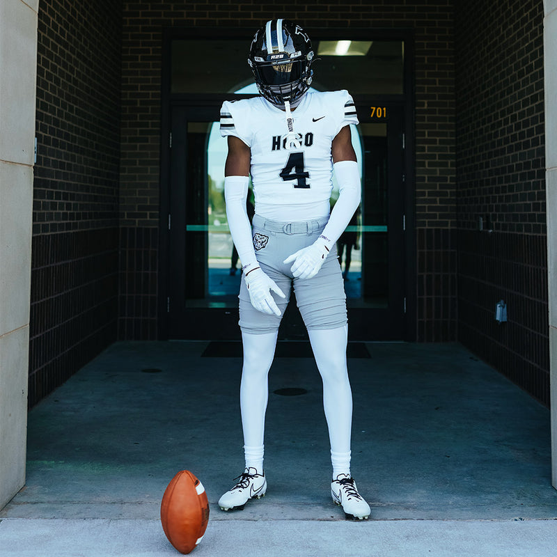 Load image into Gallery viewer, NXTRND VZR3™ Football Visor Black
