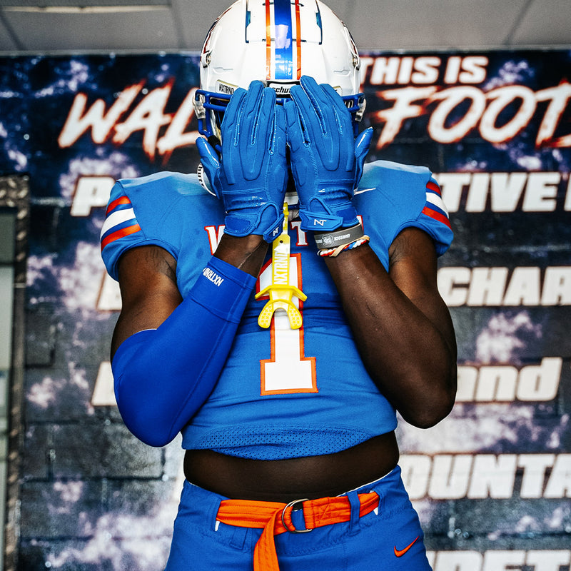 Load image into Gallery viewer, NXTRND G3™ Padded Football Gloves Blue
