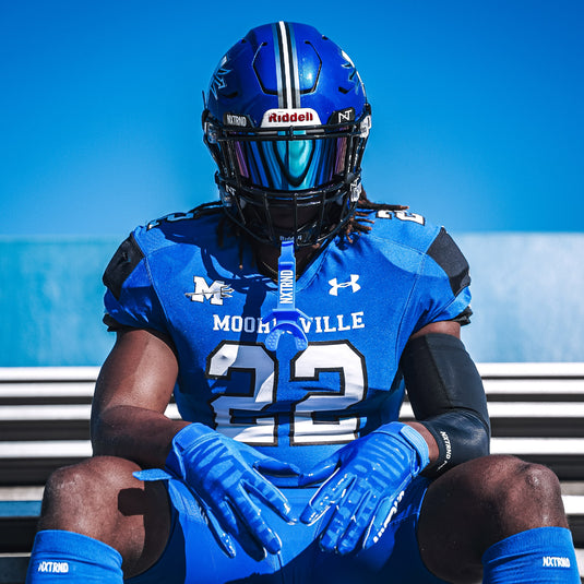 NXTRND VZR1™ Football Visor Blue