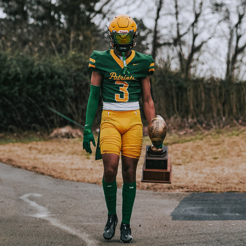 Load image into Gallery viewer, NXTRND XTD™ Scrunch Football Socks Green
