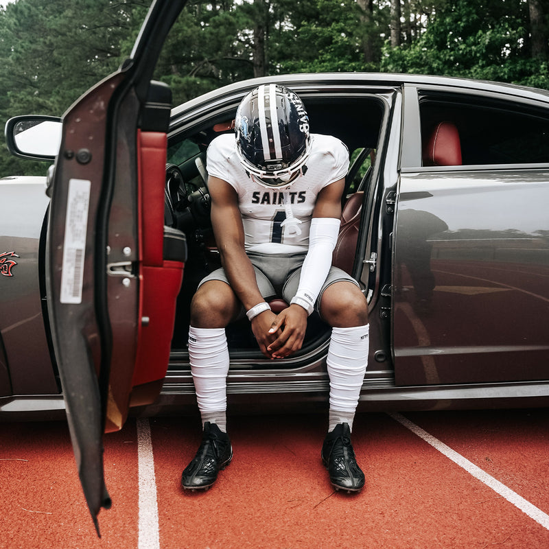 Load image into Gallery viewer, NXTRND Quarter Football Socks Grey 3-Pairs