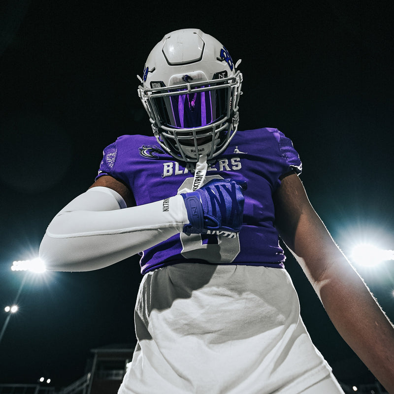 Load image into Gallery viewer, NXTRND AirTek™ Arm Sleeves White (1 Pair)