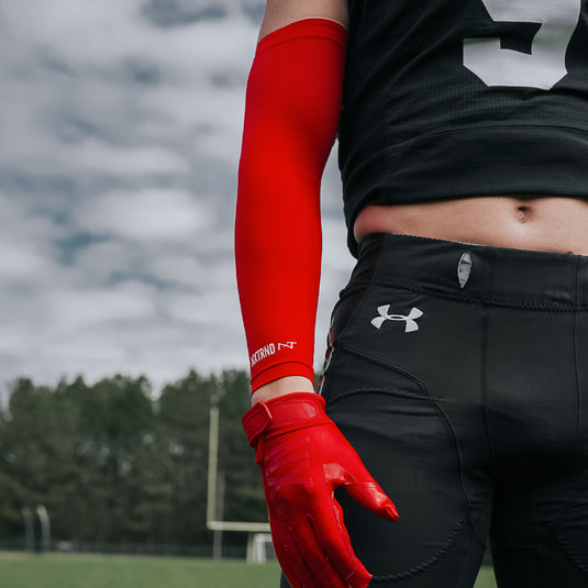 NXTRND AirTek™ Arm Sleeves Red (1 Pair)