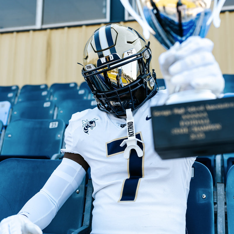 Load image into Gallery viewer, NXTRND Double Arm Sleeves White (1 Pair)