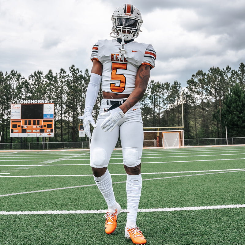 Load image into Gallery viewer, NXTRND Football Leg Sleeves White
